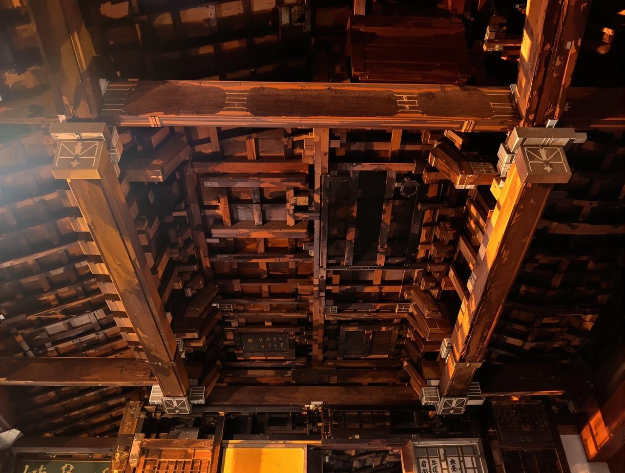 蜗牛影院-中国古建筑之美：榫卯结构视频封面